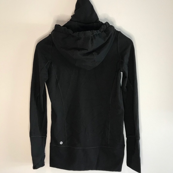 Lululemon Stride Jacket with Ruffle Trim in Black - Picture 4 of 6